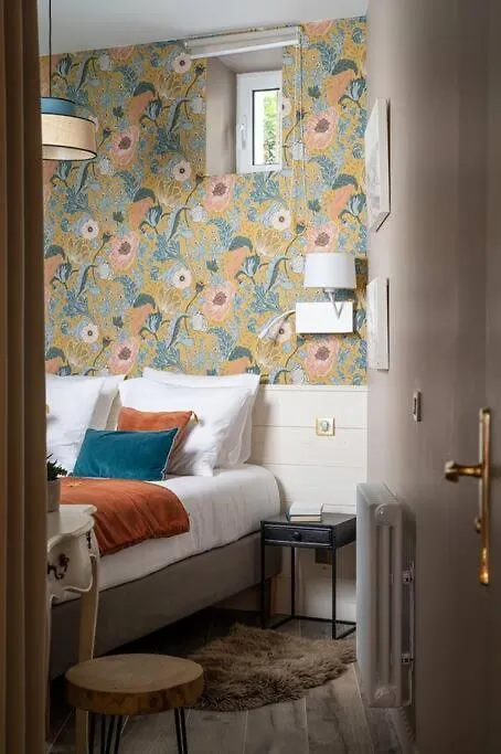 My Boudoir Apartment Paris